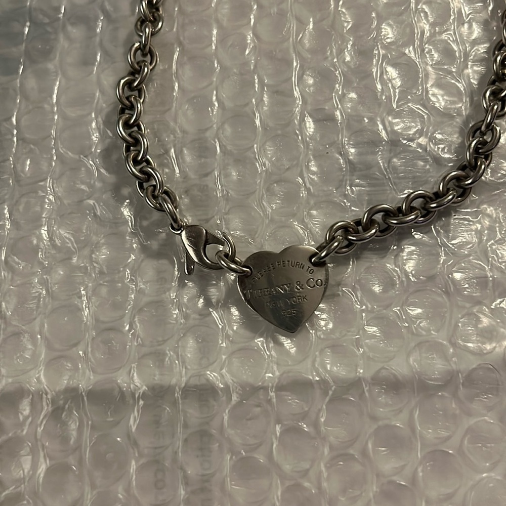 Tiffany & Co. additional pictures